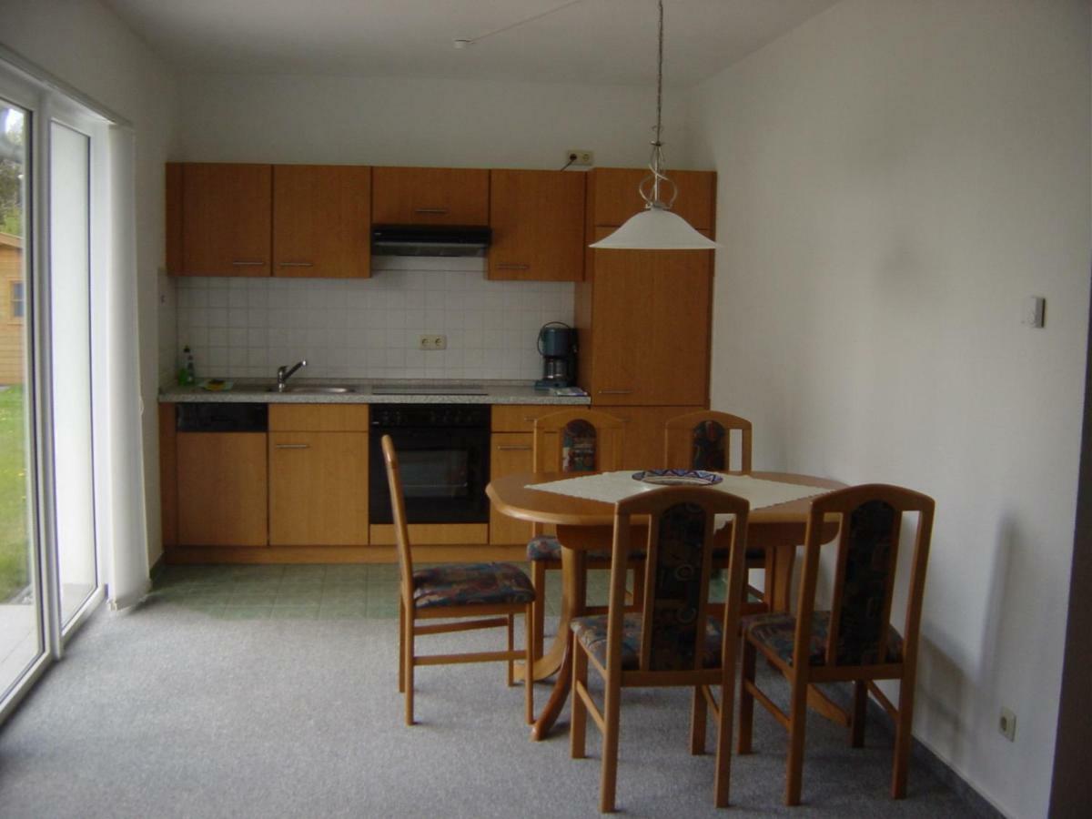 Haus Galerie Eg Apartman Karlshagen Kültér fotó